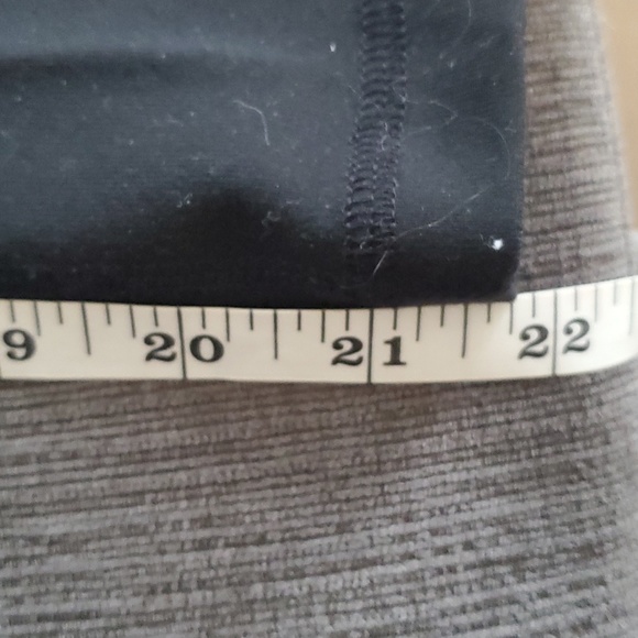 One Tooth Straight Leg 21.5" Capri Crop Pants Like the Groove Pant Crop - Picture 8 of 8